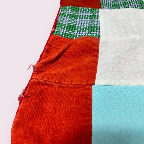 Vintage Handmade Mixed Fabric Red Orange Teal Burnt Orange Plaid Floral Quilt - Picture 7 of 9